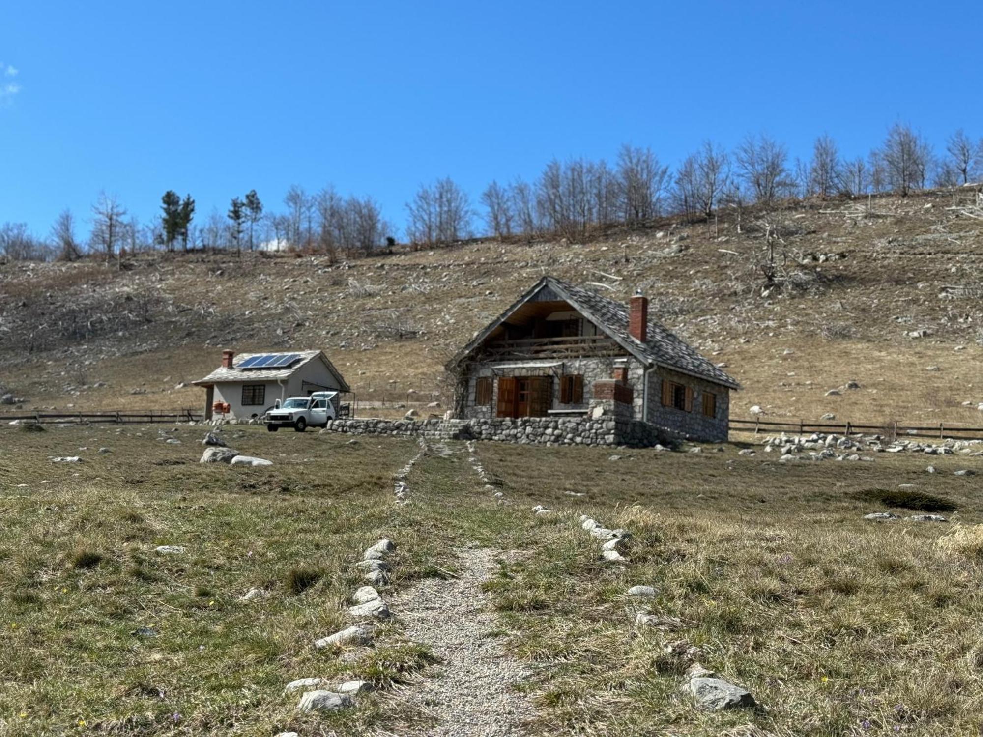 Mountain House Varda Ledenice ภายนอก รูปภาพ