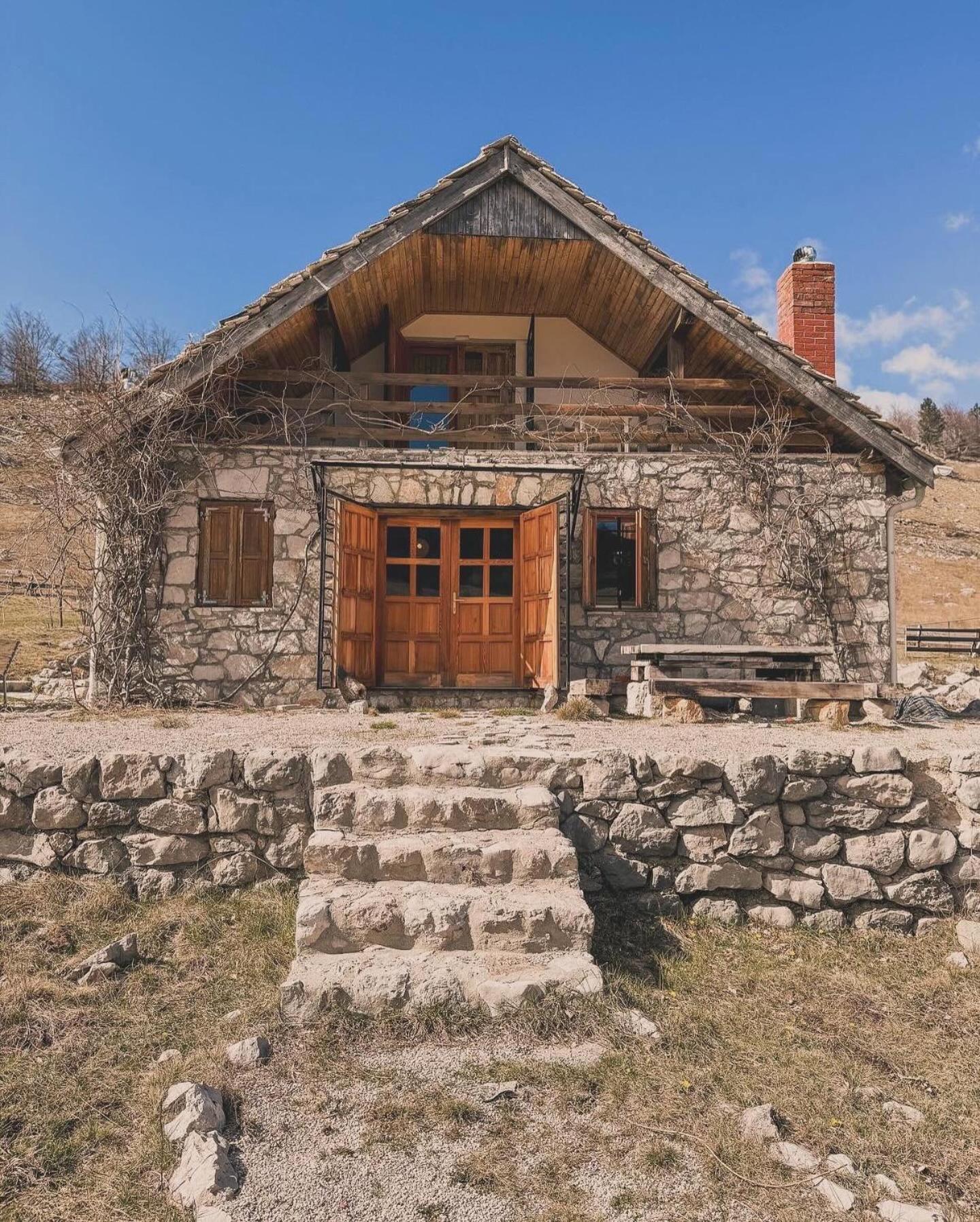 Mountain House Varda Ledenice ภายนอก รูปภาพ